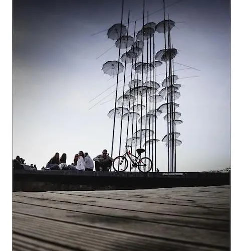 What A Wonderful Location To Seaside *